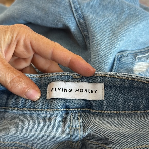 Flying Monkey Like New High Rise Raw Hem Kick Flare Jeans Size 26 - Picture 2 of 8